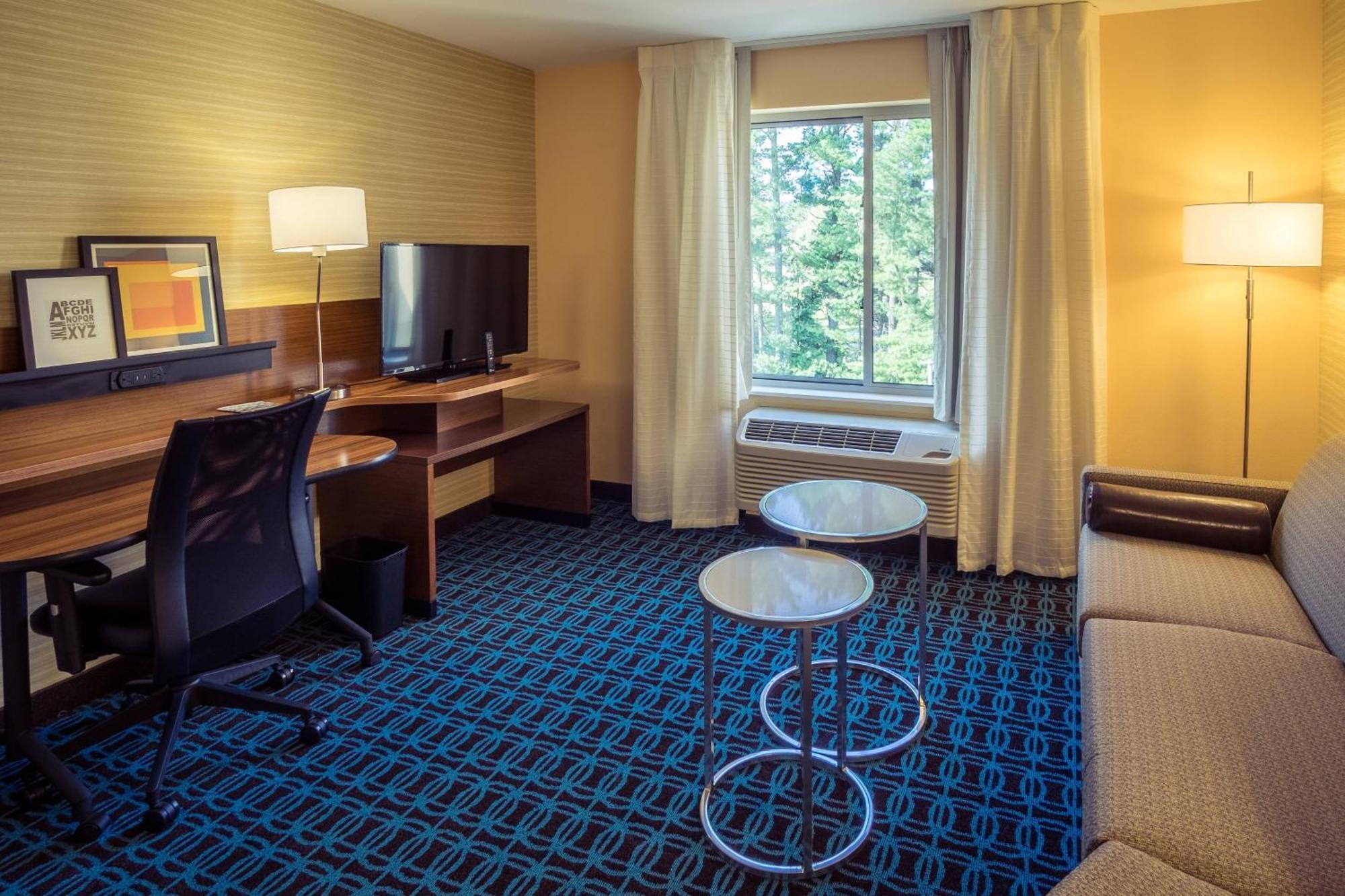 Fairfield Inn & Suites By Marriott Wisconsin Dells Lake Delton Exteriör bild