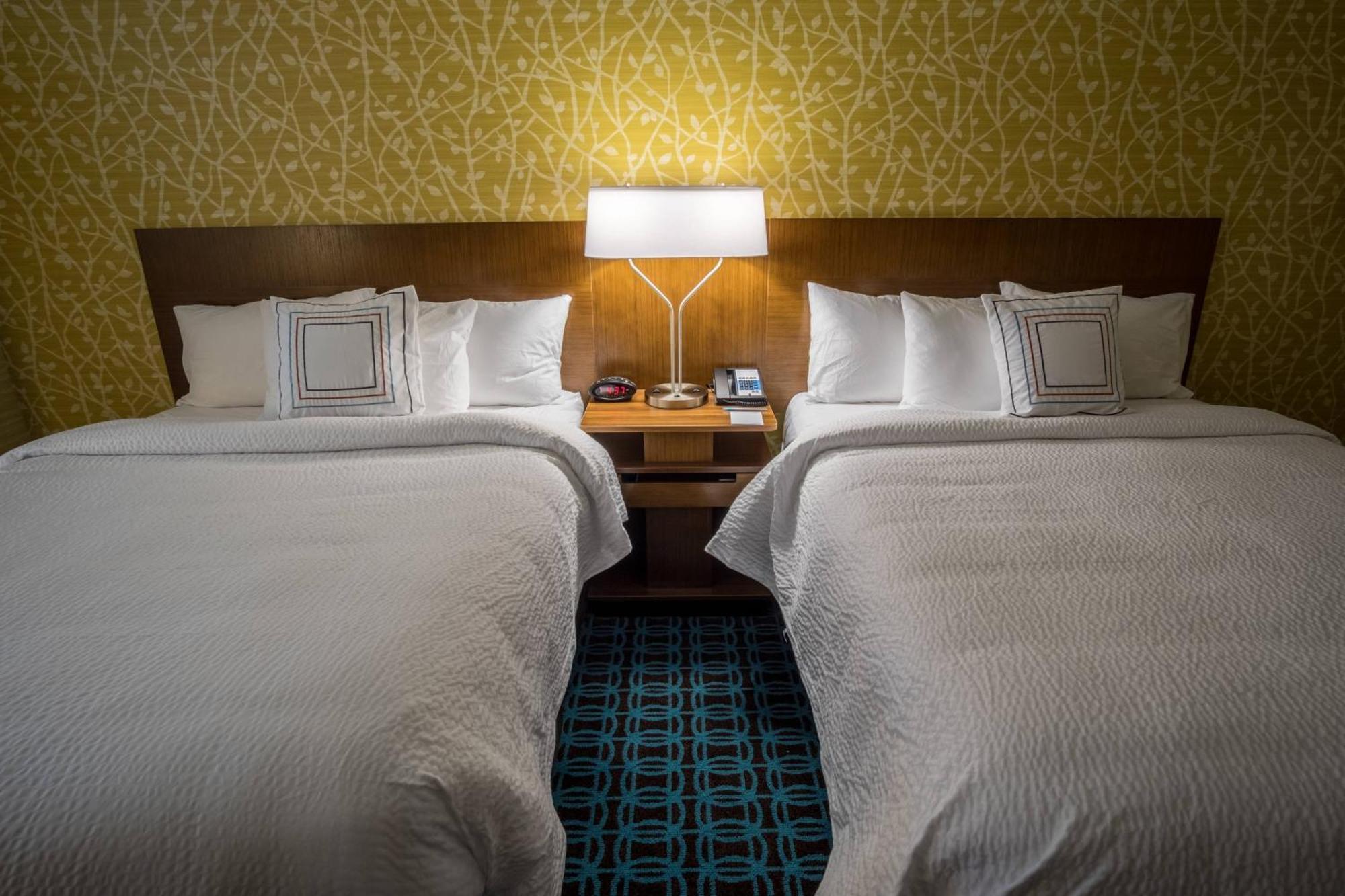 Fairfield Inn & Suites By Marriott Wisconsin Dells Lake Delton Exteriör bild